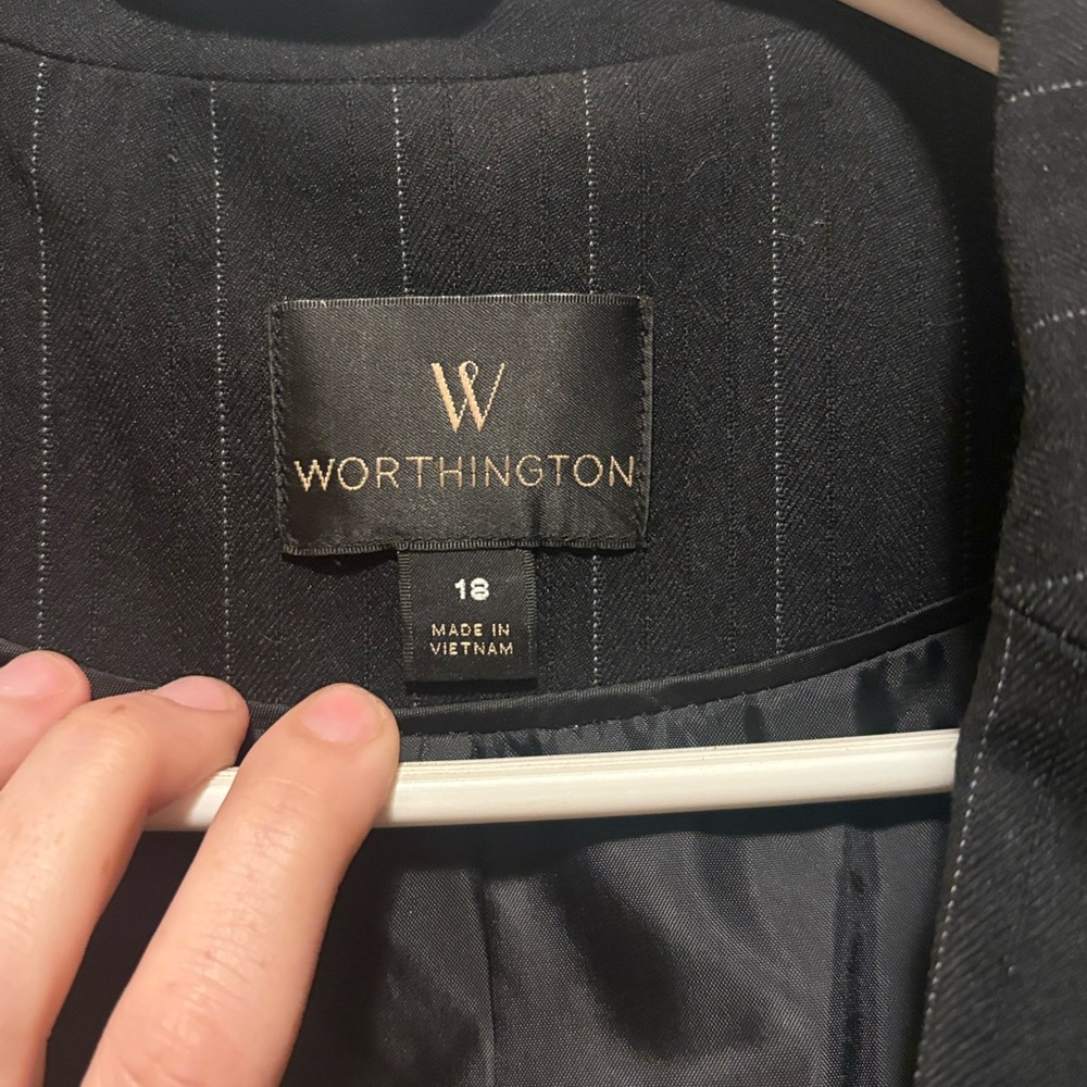 Worthington Black Pinstripe Blazer Jacket - Picture 2 of 3